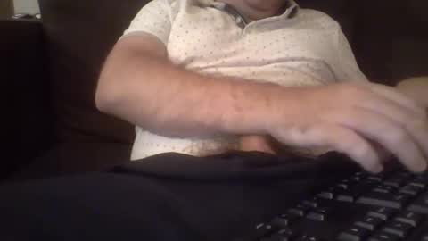 Snapshot of robmutant chatting on February 18, 2025, 5:31 am robmutant online show from February 18, 2025, 5:31 am