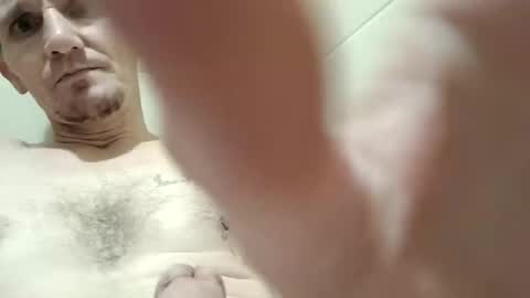 robscock3880 online show from October 6, 2025, 3:04 am