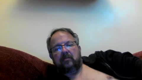 robxx32 online show from April 16, 2026, 11:40 pm