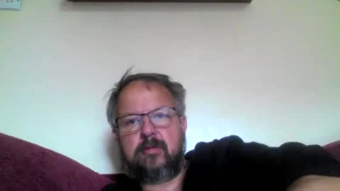 Snapshot of robxx32 chatting on June 11, 2026, 7:50 am robxx32 online show from June 11, 2026, 7:50 am