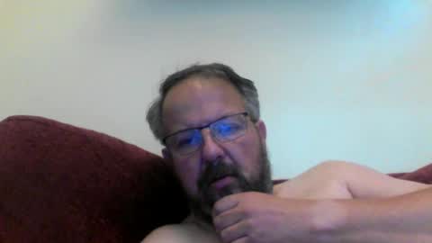 Snapshot of robxx32 chatting on June 13, 2026, 5:16 am robxx32 online show from June 13, 2026, 5:16 am