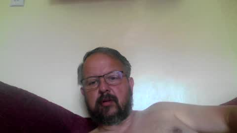 Snapshot of robxx32 chatting on June 16, 2026, 10:29 am robxx32 online show from June 16, 2026, 10:29 am