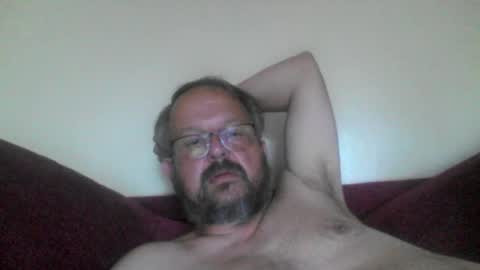 Snapshot of robxx32 chatting on July 6, 2026, 7:38 pm robxx32 online show from July 6, 2026, 7:38 pm