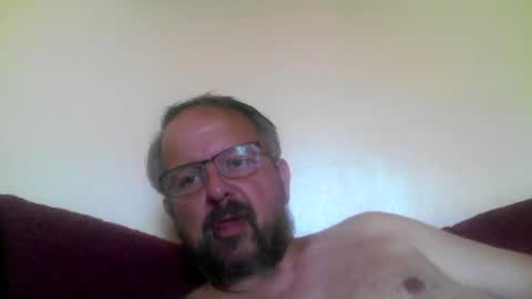 Snapshot of robxx32 chatting on July 19, 2026, 1:48 pm robxx32 online show from July 19, 2026, 1:48 pm