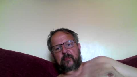 Snapshot of robxx32 chatting on July 22, 2026, 6:00 pm robxx32 online show from July 22, 2026, 6:00 pm
