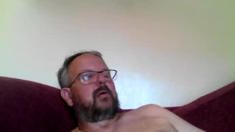 Snapshot of robxx32 chatting on July 25, 2026, 2:58 pm robxx32 online show from July 25, 2026, 2:58 pm