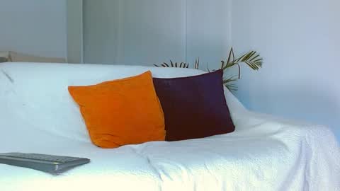 roby_millerr online show from March 3, 2025, 10:10 pm