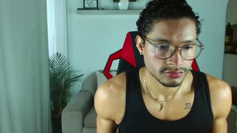 roby_millerr online show from October 1, 2025, 2:34 pm