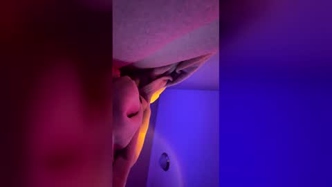 Snapshot of robynthegoddess chatting on February 15, 2026, 5:04 am robynthegoddess online show from February 15, 2026, 5:04 am