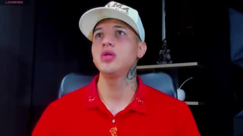 rocco_santos online show from February 14, 2026, 6:04 pm