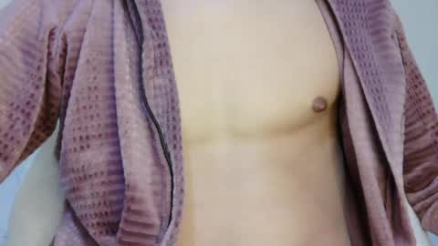 Rocco online show from April 16, 2026, 10:49 am