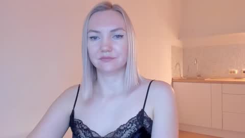 rock__baby online show from February 8, 2025, 6:22 am