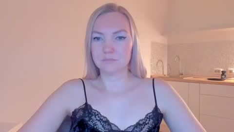 rock__baby online show from March 2, 2025, 7:10 am