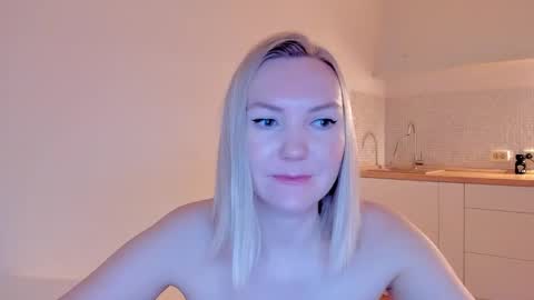 rock__baby online show from March 9, 2025, 3:22 am