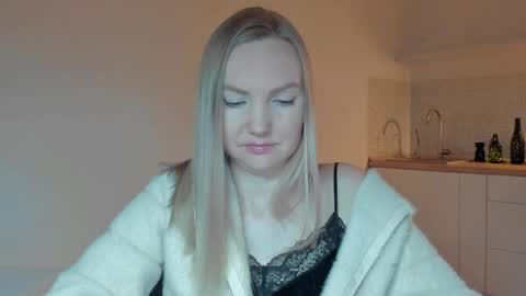 rock__baby online show from April 5, 2026, 7:55 pm