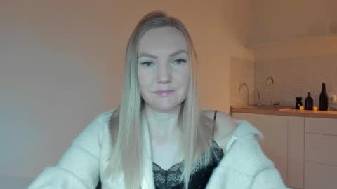 Snapshot of rock__baby chatting on May 2, 2026, 10:48 pm rock__baby online show from May 2, 2026, 10:48 pm