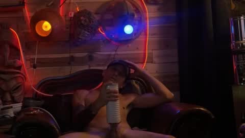 rockemx online show from November 21, 2025, 9:52 am