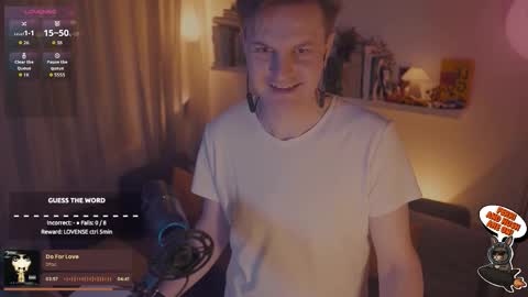 Rocket Bunny online show from December 3, 2025, 7:01 pm