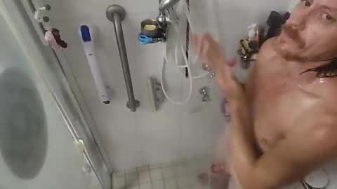 rod77knee online show from April 19, 2026, 7:16 pm