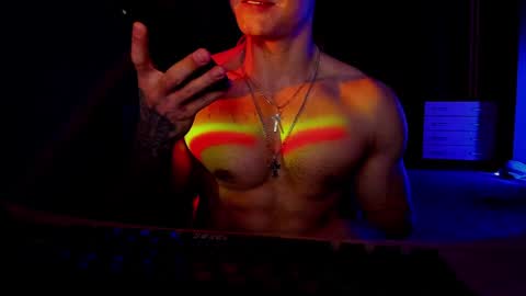 MY NAME  CAN SEE ALL MY CUM VIDEO BUY FAN SUB. online show from January 31, 2025, 9:16 pm