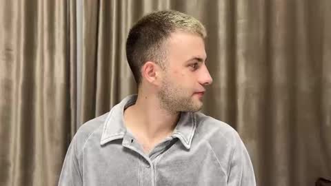 Rodrigo online show from September 12, 2025, 9:37 pm