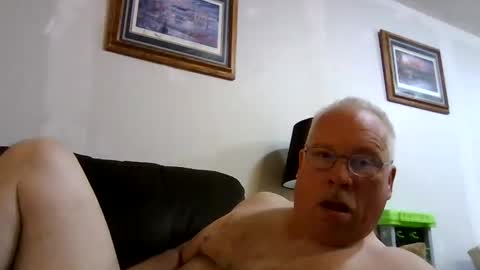rodstud641 online show from October 6, 2025, 10:56 am