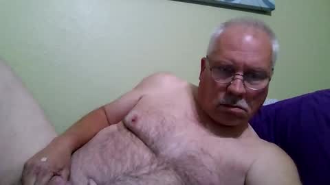 rodstud641 online show from October 15, 2025, 11:16 pm
