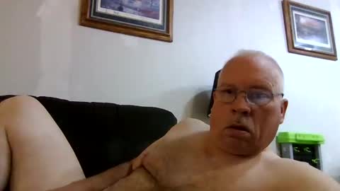 rodstud641 online show from October 20, 2025, 10:59 am