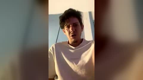 rogerbenid81 online show from June 13, 2026, 9:57 pm
