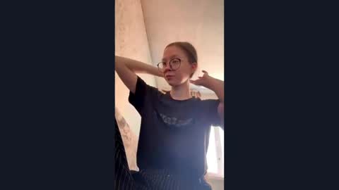 rogue_parcel online show from April 8, 2026, 6:35 am