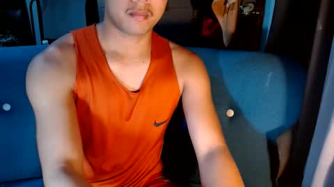 Snapshot of rogueprince_jace chatting on June 8, 2026, 9:53 am Jace online show from June 8, 2026, 9:53 am