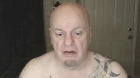 roinaz online show from February 8, 2025, 8:42 am