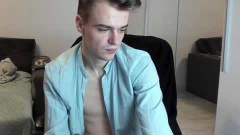 taylor fox online show from January 27, 2025, 1:59 am