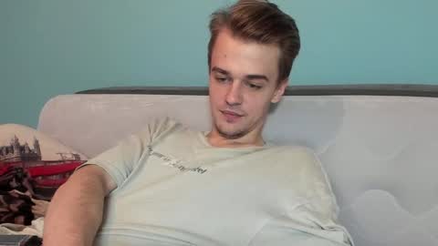 taylor fox online show from September 27, 2025, 5:29 pm