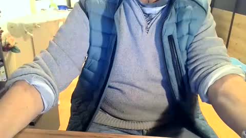 rolandloser1000 online show from January 19, 2025, 4:25 pm