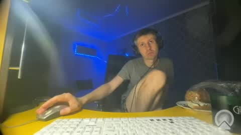 Snapshot of roma305991 chatting on July 14, 2026, 10:37 pm roma305991 online show from July 14, 2026, 10:37 pm