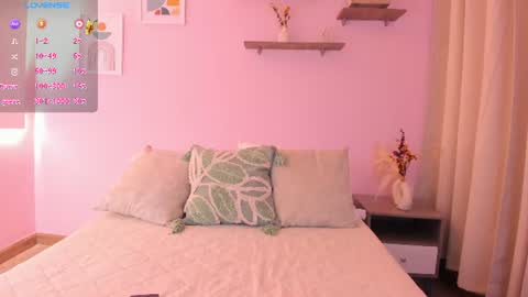 Snapshot of roma_lovee chatting on June 28, 2026, 11:27 am Roma online show from June 28, 2026, 11:27 am