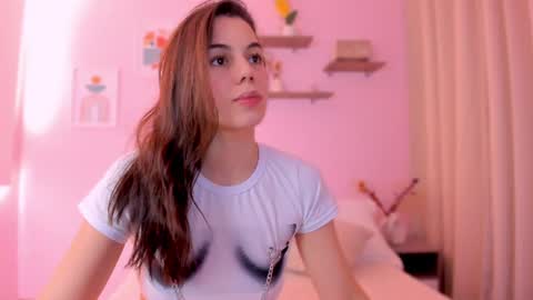 Snapshot of roma_lovee chatting on July 22, 2026, 11:24 am Roma online show from July 22, 2026, 11:24 am