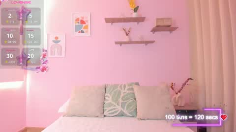Snapshot of roma_lovee chatting on July 24, 2026, 11:19 am Roma online show from July 24, 2026, 11:19 am