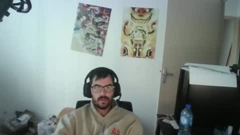 romainb72 online show from May 14, 2026, 5:36 am