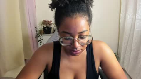 Snapshot of romantic_stargirl chatting on July 3, 2026, 2:51 am Is A Belle online show from July 3, 2026, 2:51 am