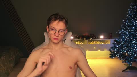 Romeo online show from December 27, 2024, 9:54 pm