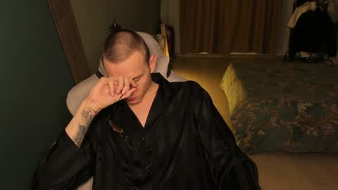 Romeo online show from February 1, 2025, 4:24 am