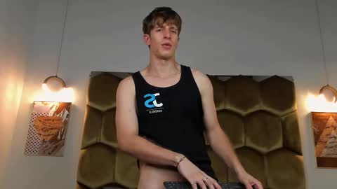 Snapshot of romeo_ricci1 chatting on February 1, 2026, 2:48 pm Romeo Ricci online show from February 1, 2026, 2:48 pm