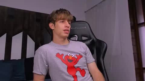 Snapshot of romeo_ricci1 chatting on February 25, 2026, 3:10 pm Romeo Ricci online show from February 25, 2026, 3:10 pm