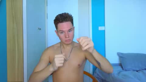 Romeo online show from November 4, 2025, 4:00 am