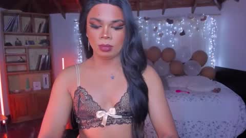 Romi Rouse online show from February 18, 2026, 2:07 am