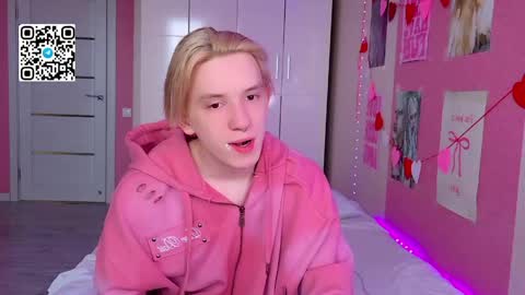 Ron online show from April 19, 2026, 4:34 am