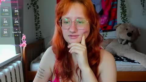 Snapshot of roniya_v chatting on October 19, 2025, 11:44 am Spicy lady Kristy online show from October 19, 2025, 11:44 am