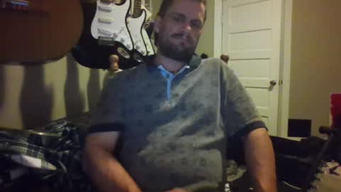 Snapshot of ronniejohnston13 chatting on June 22, 2026, 2:02 am ronniejohnston13 online show from June 22, 2026, 2:02 am